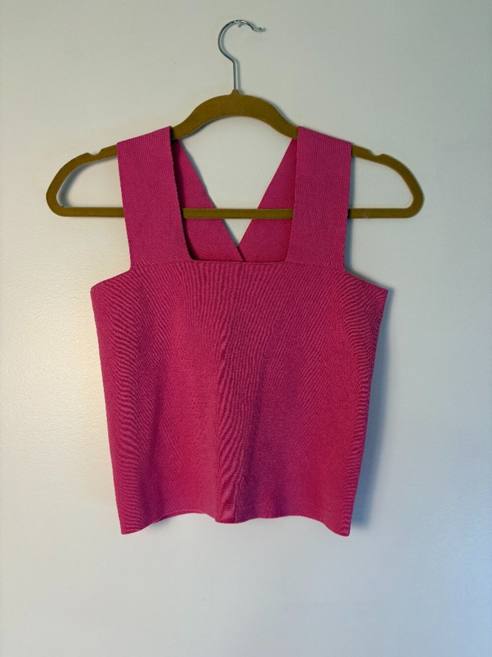House of Harlow 1960 Hot Pink Wide Strap Knit Tank Top With Square Neckline